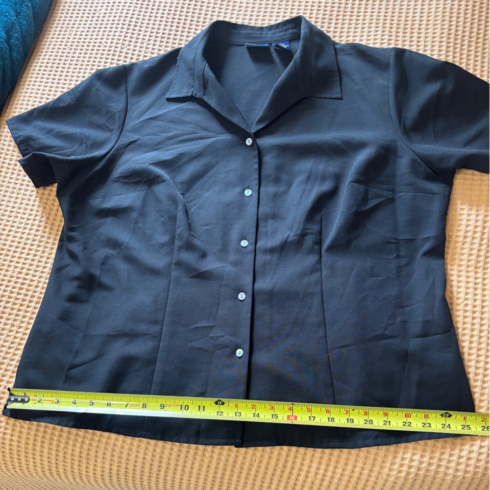 EUC Vintage Laura Scott Button-Down Short-Sleeve Black Shirt | Women’s Plus 20W - Picture 13 of 16